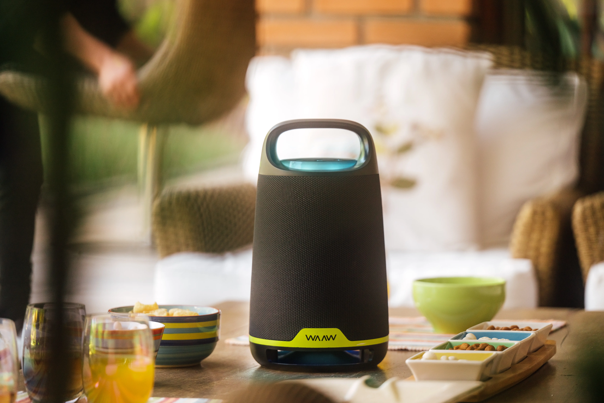 Caixa de Som Bluetooth Boombox WAAW Boom 200