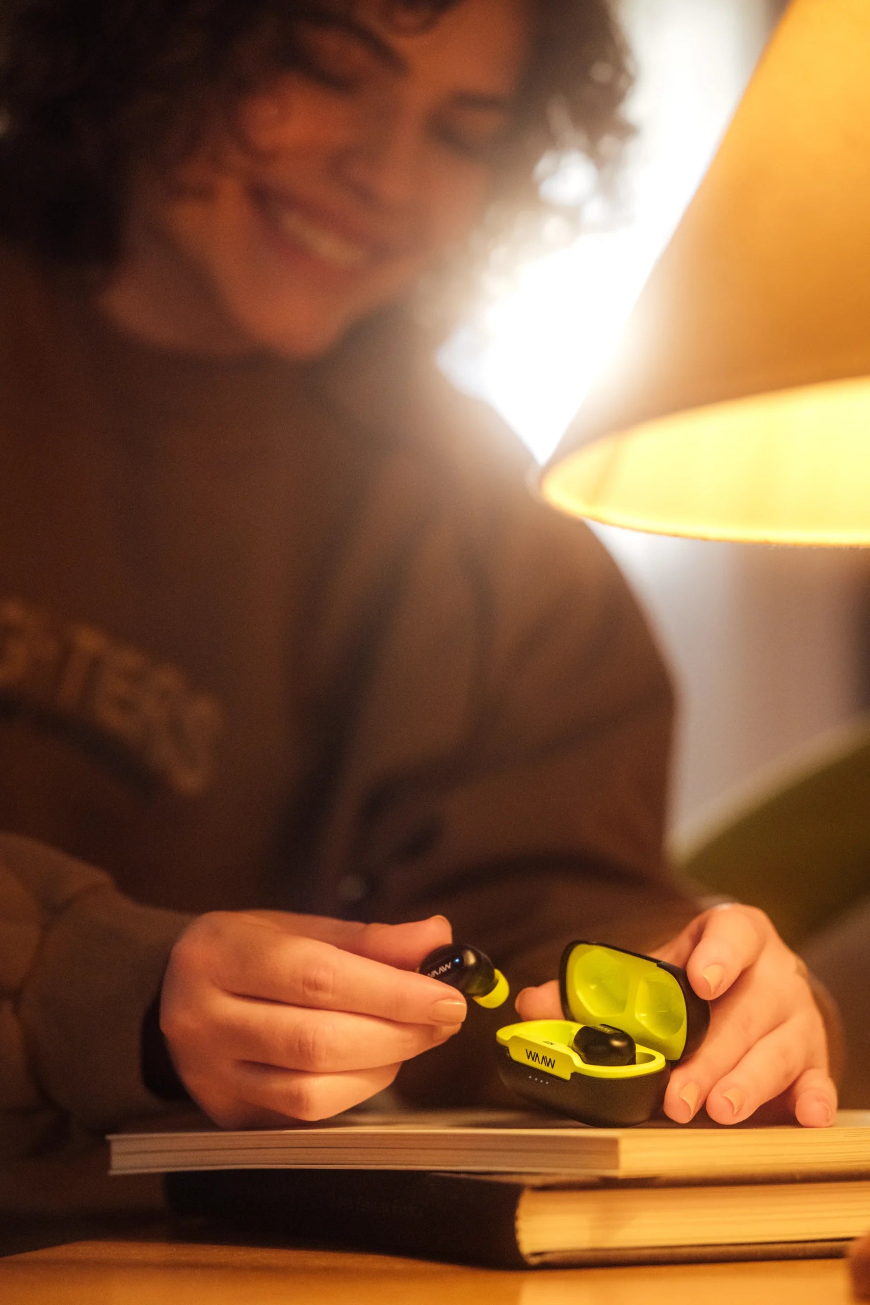 Fone de Ouvido Bluetooth Sport WAAW MOVE 200