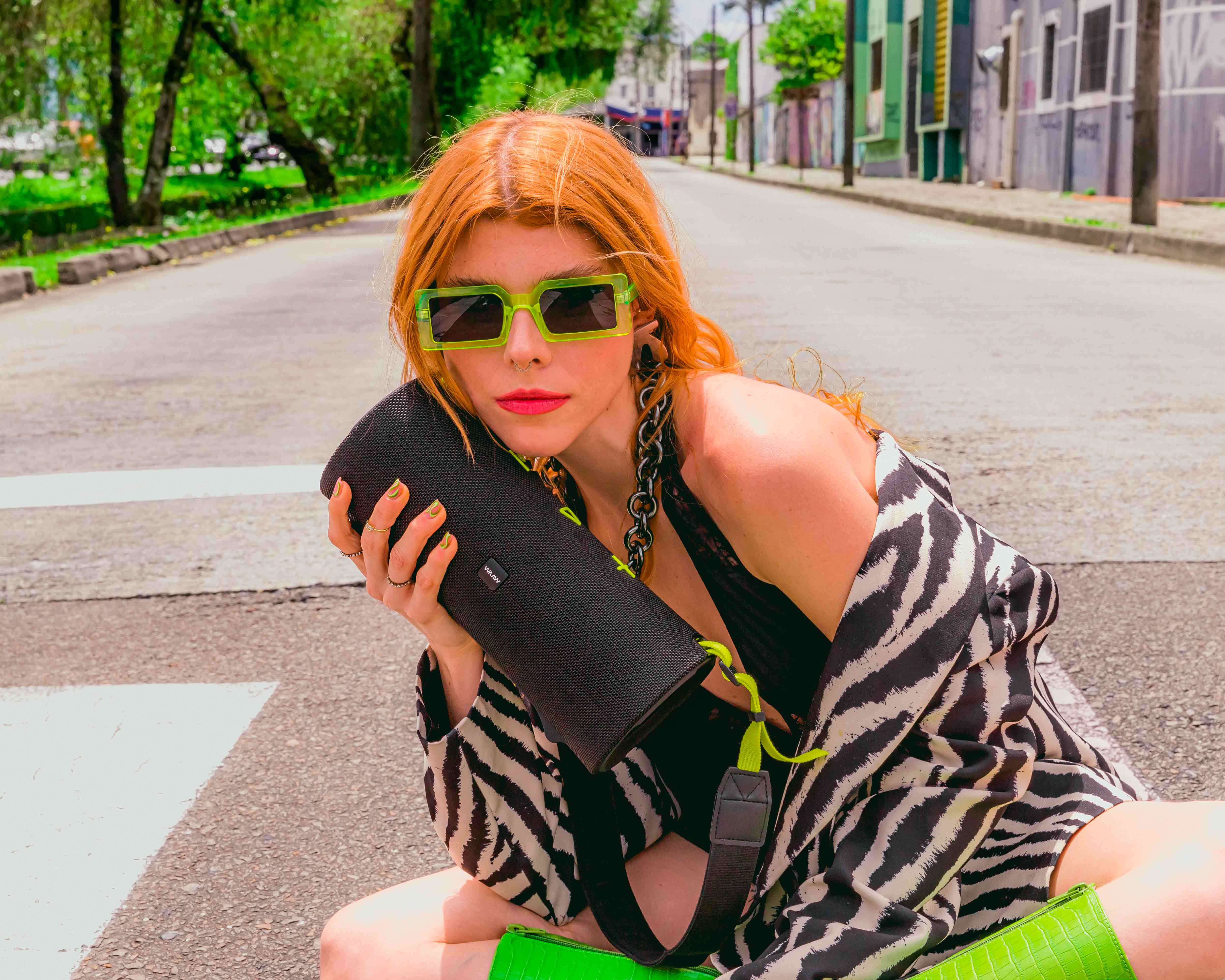 Caixa de som Bluetooth WAAW BOOM 100SB